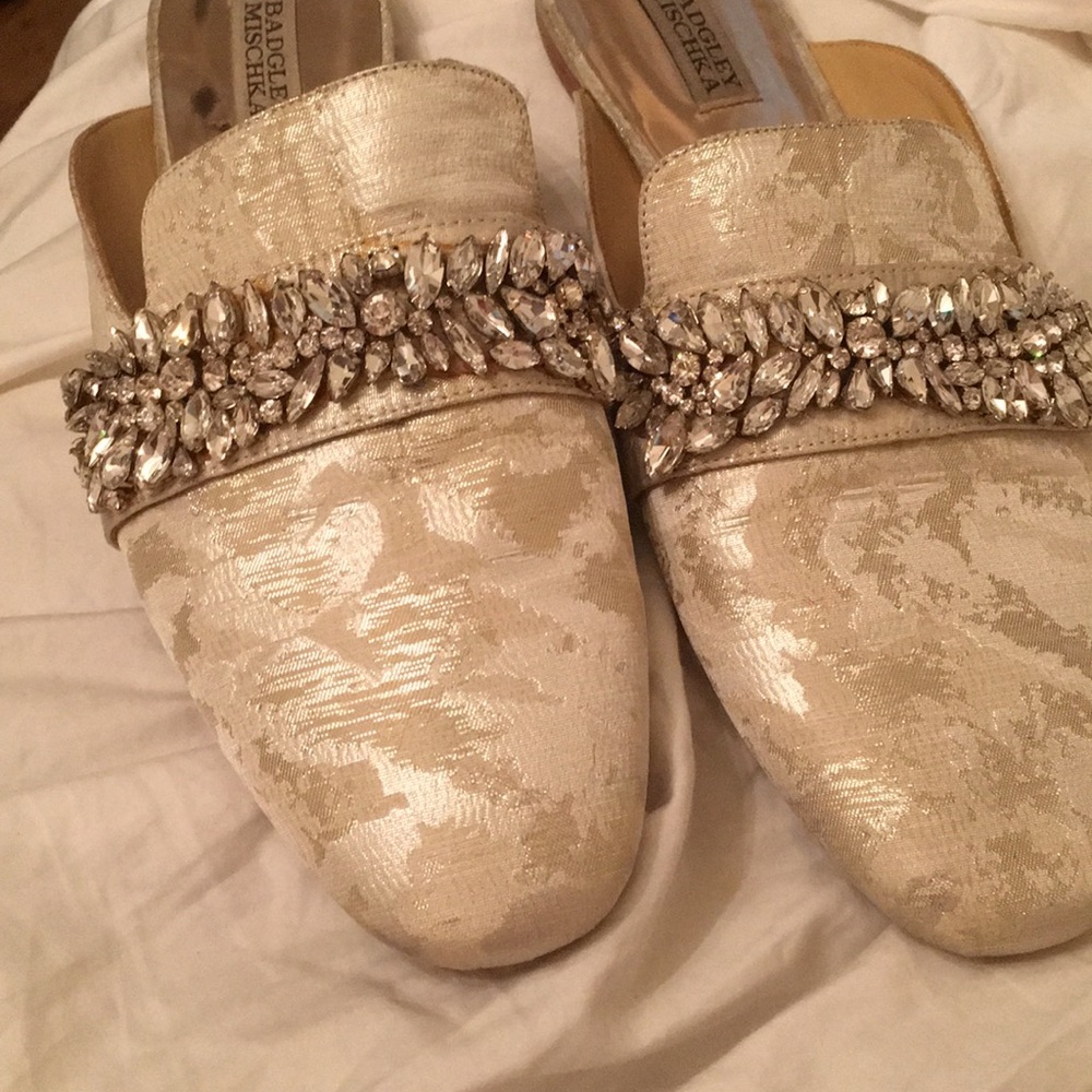 Badgley Mischka mules size 10